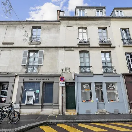 Apartment Le Montreuil- Versailles